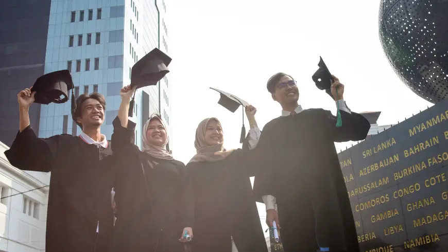 Education Loan Pembiayaan Pendidikan